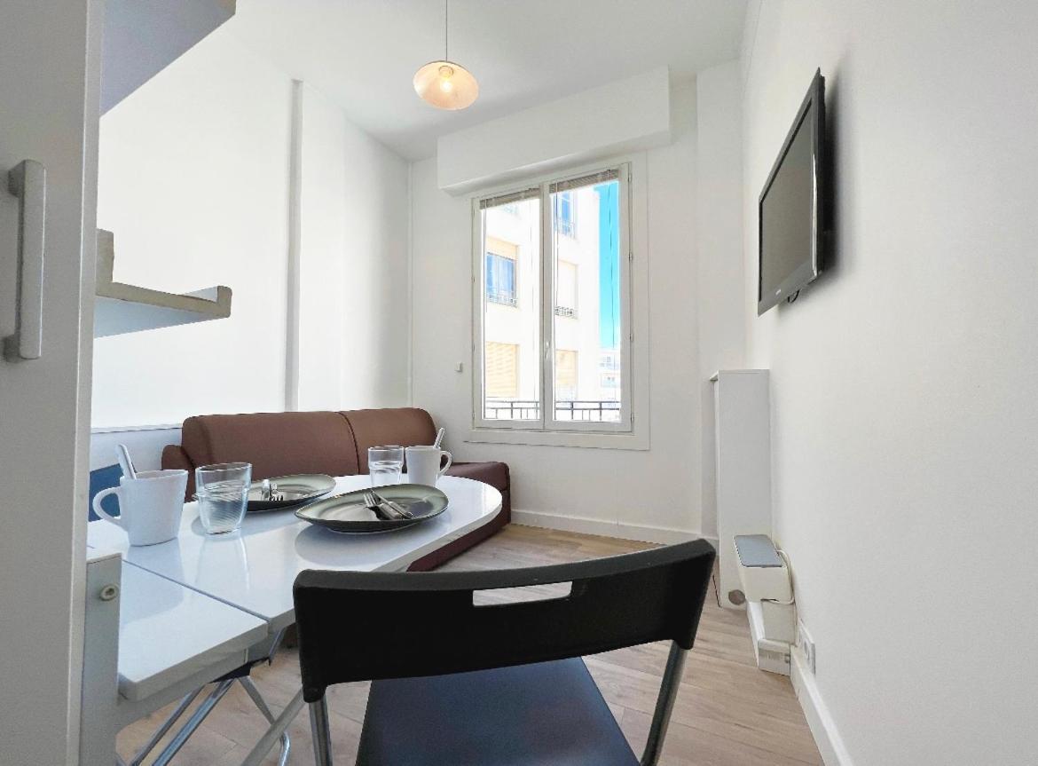 Cosy Studio Ensoleille - Centre-Ville - Tram/Ac Nice Exterior photo